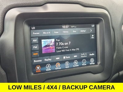 2018 Jeep Renegade Latitude 4X4 w/Low Miles & Heated Seats