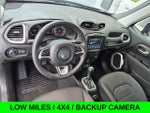 2018 Jeep Renegade Latitude 4X4 w/Low Miles & Heated Seats