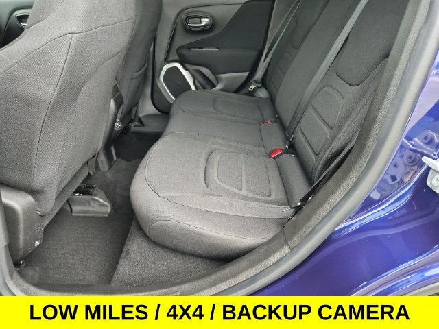 2018 Jeep Renegade Latitude 4X4 w/Low Miles & Heated Seats
