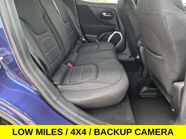 2018 Jeep Renegade Latitude 4X4 w/Low Miles & Heated Seats