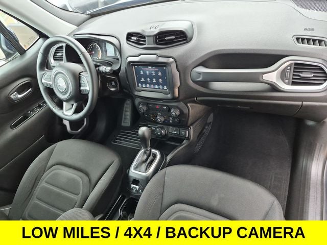 2018 Jeep Renegade Latitude 4X4 w/Low Miles & Heated Seats