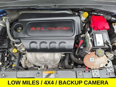 2018 Jeep Renegade Latitude 4X4 w/Low Miles & Heated Seats