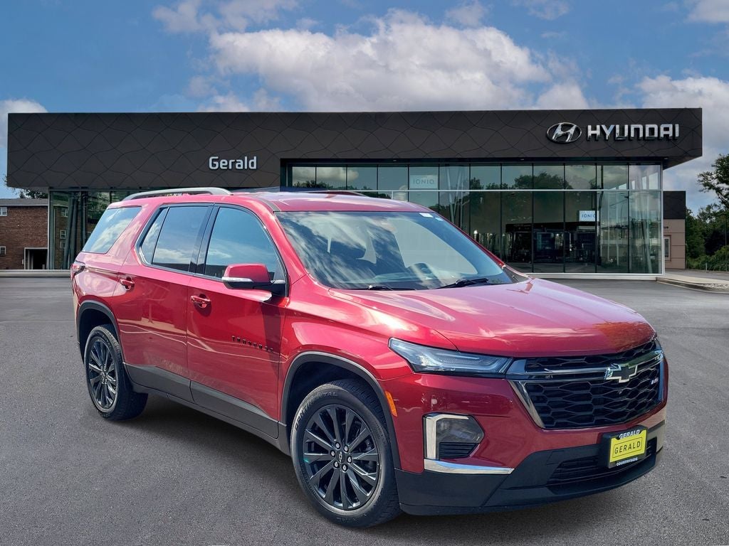 2023 Chevrolet Traverse RS