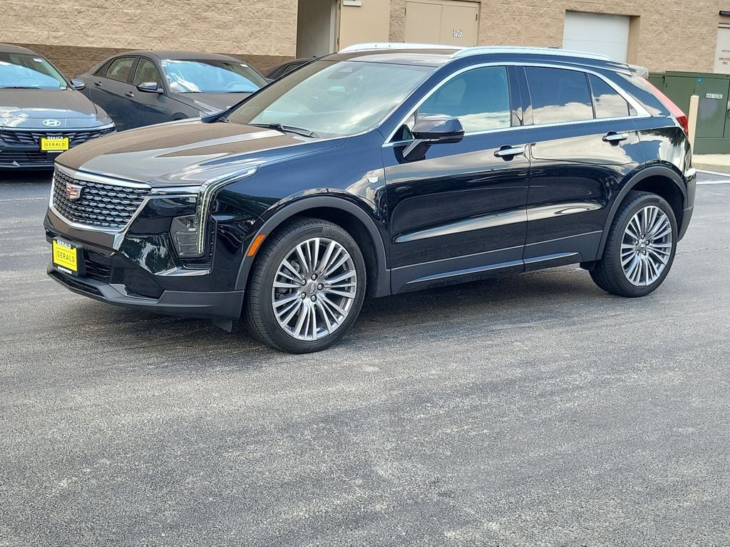 2024 Cadillac XT4 Premium Luxury