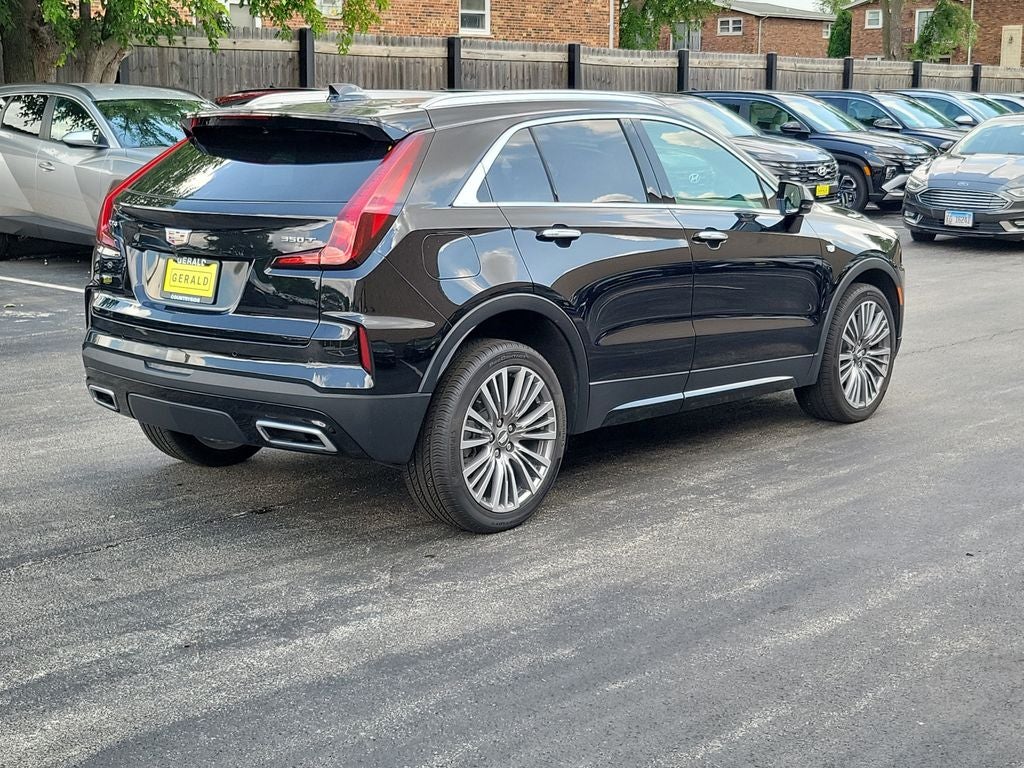 2024 Cadillac XT4 Premium Luxury