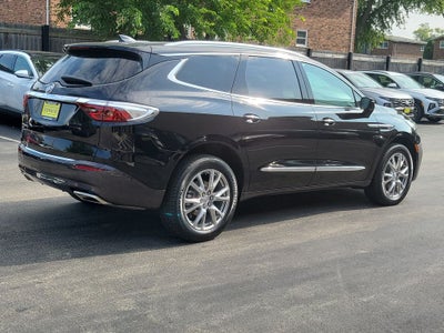 2024 Buick Enclave Essence