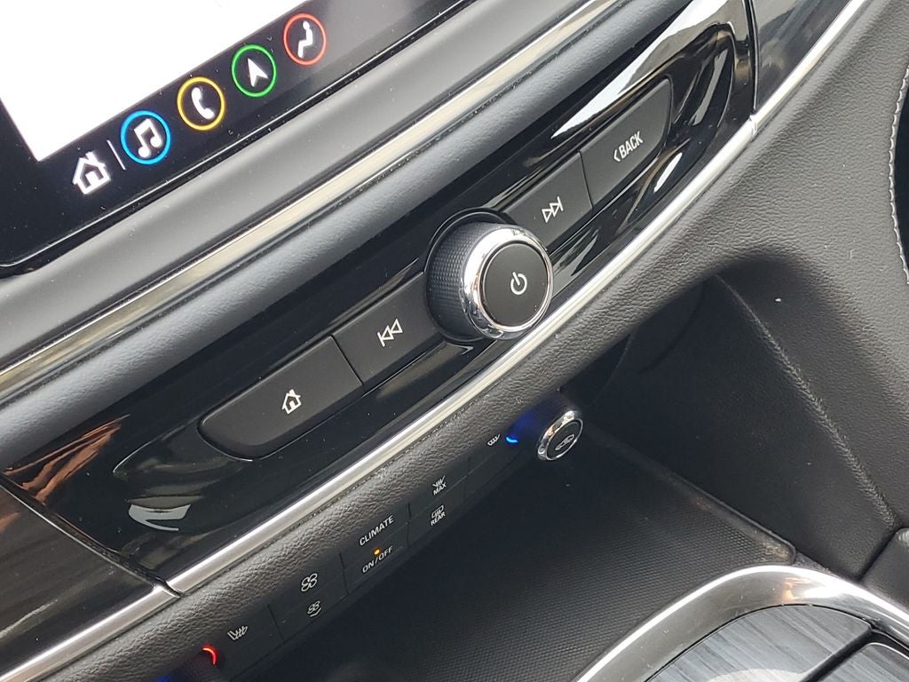 2021 Buick Enclave Essence