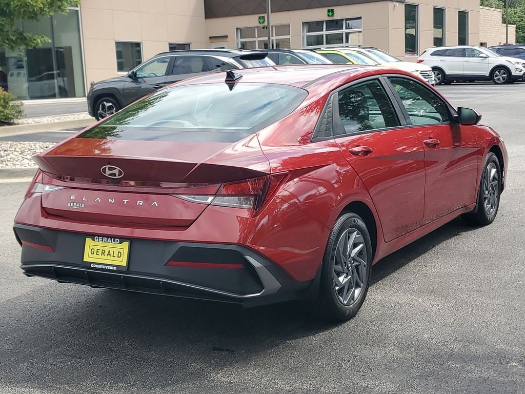 2024 Hyundai Elantra SEL