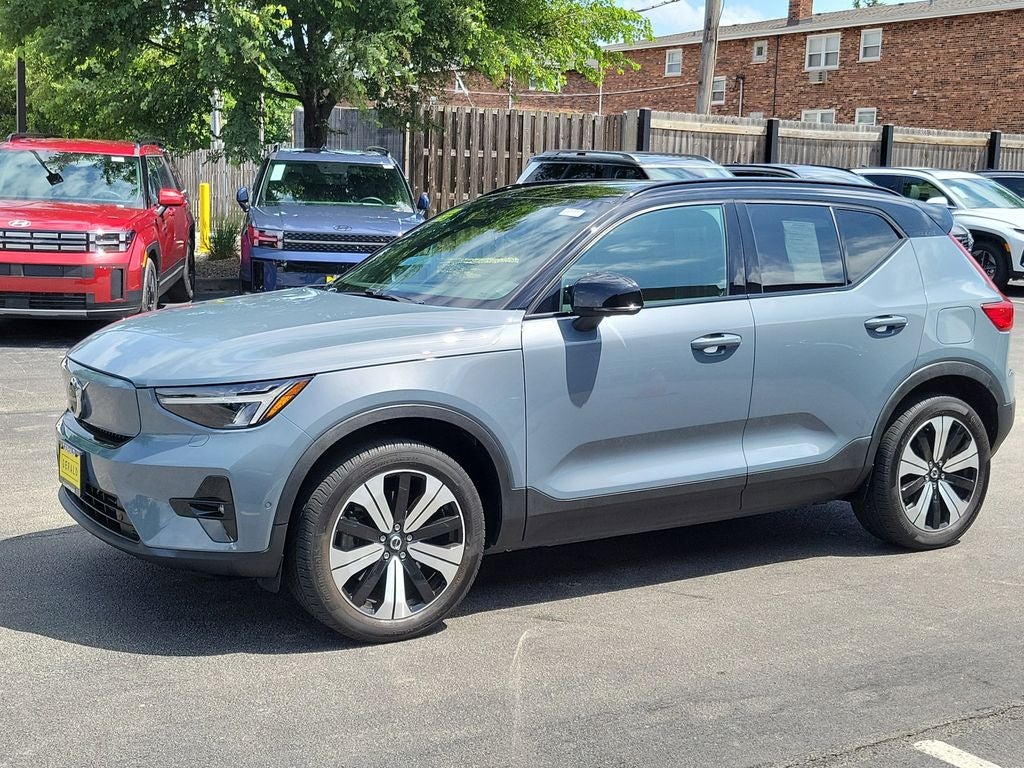 2023 Volvo XC40 Recharge Pure Electric Twin Plus