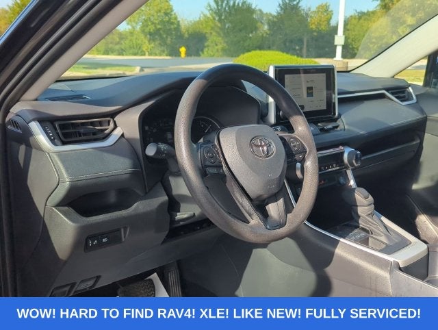 2025 Toyota RAV4 XLE AWD