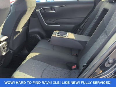 2025 Toyota RAV4 XLE AWD
