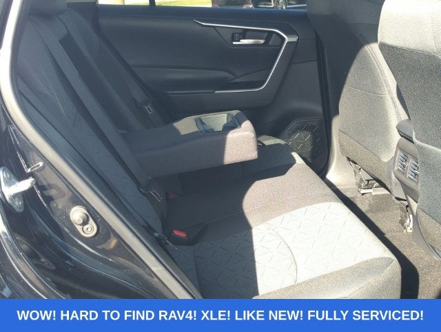 2025 Toyota RAV4 XLE AWD