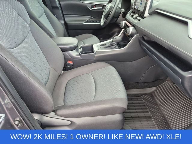 2025 Toyota RAV4 XLE AWD