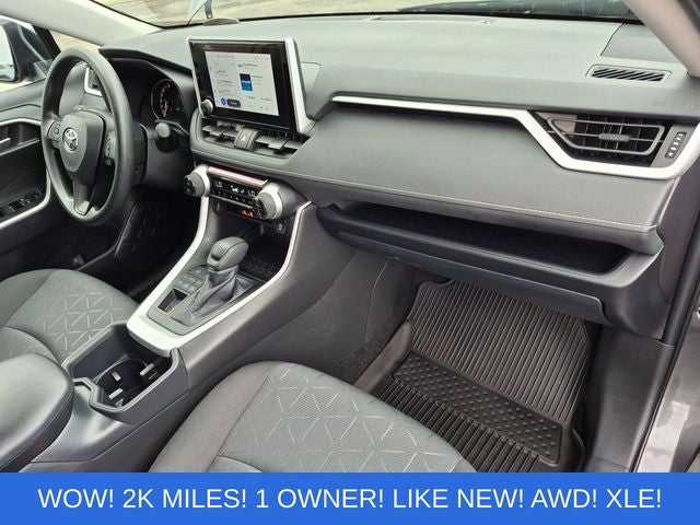 2025 Toyota RAV4 XLE AWD