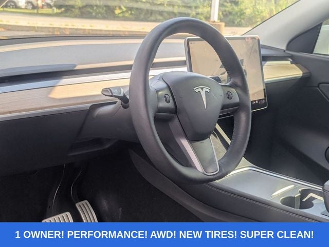 2022 Tesla Model Y Performance AWD