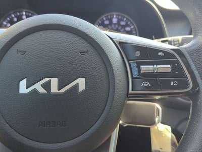2022 Kia Forte LXS Tech Package