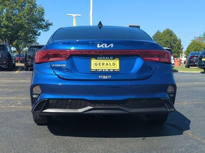 2022 Kia Forte LXS Tech Package