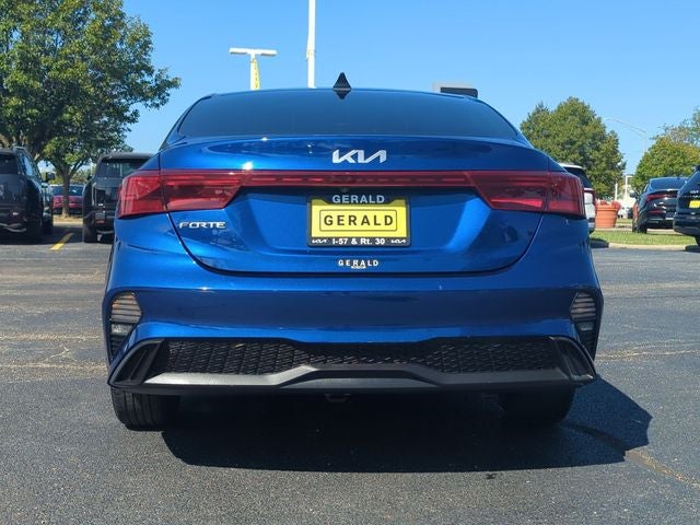 2022 Kia Forte LXS Tech Package