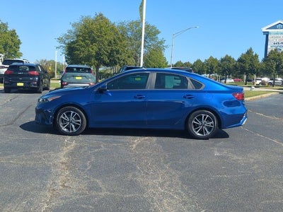 2022 Kia Forte LXS Tech Package
