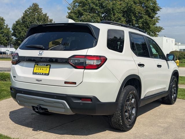2023 Honda Pilot TrailSport AWD **LOADED**