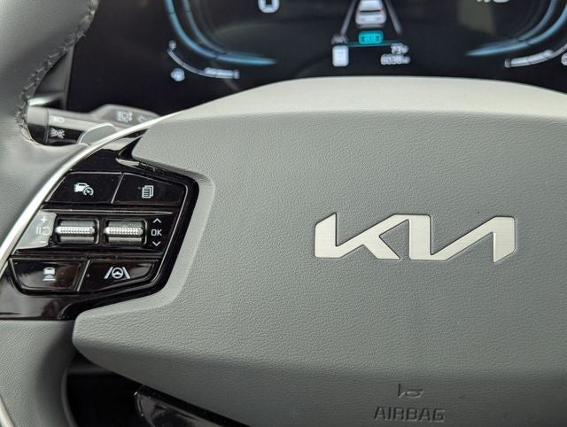 2025 Kia Niro EX