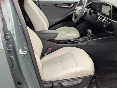 2025 Kia Niro EX