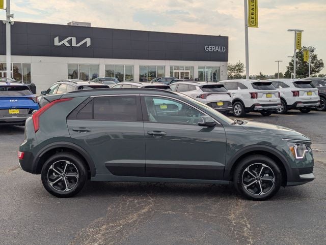 2025 Kia Niro EX