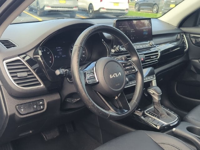 2023 Kia Seltos EX AWD