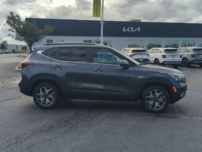 2023 Kia Seltos EX AWD