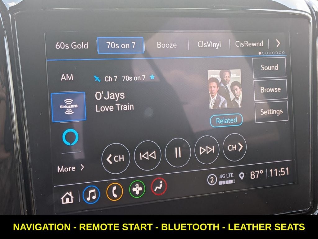 2022 Chevrolet Traverse LT Leather