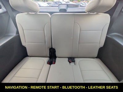 2022 Chevrolet Traverse LT Leather