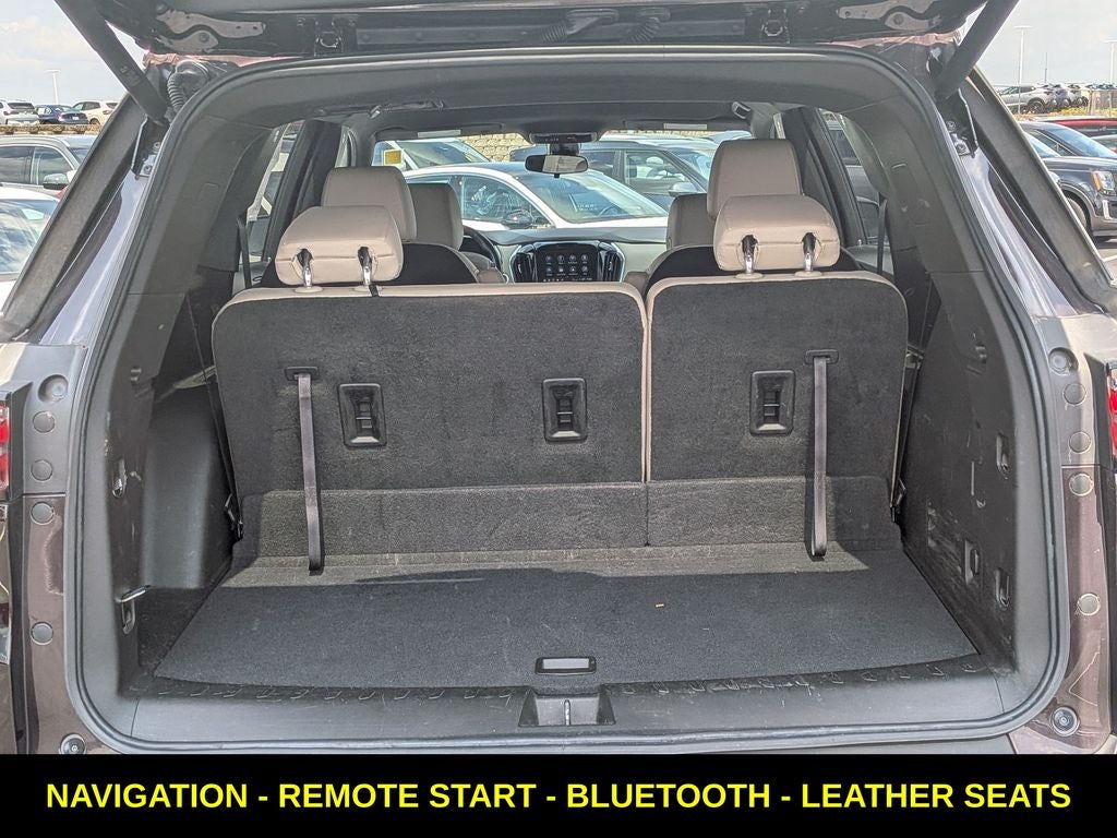 2022 Chevrolet Traverse LT Leather