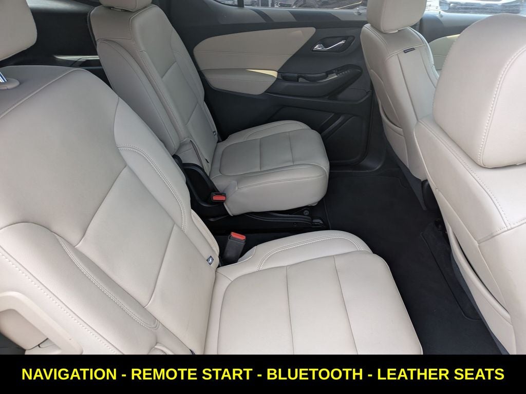 2022 Chevrolet Traverse LT Leather