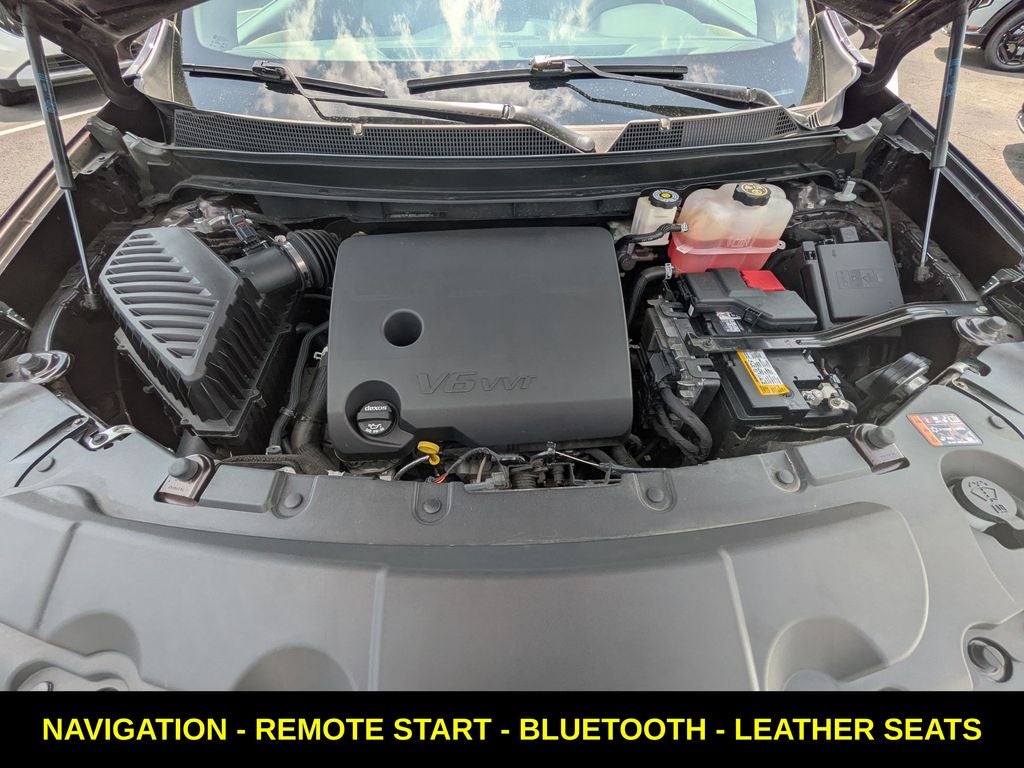 2022 Chevrolet Traverse LT Leather