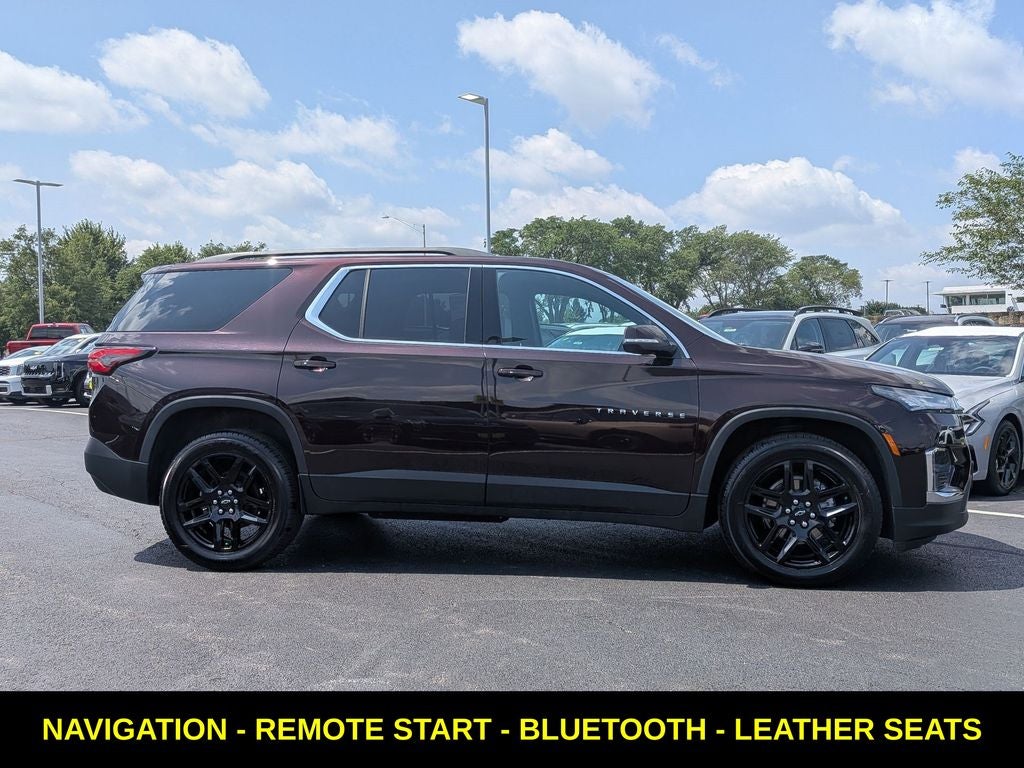 2022 Chevrolet Traverse LT Leather