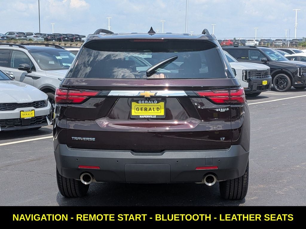 2022 Chevrolet Traverse LT Leather