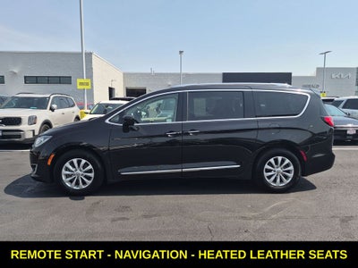 2018 Chrysler Pacifica Touring L Plus