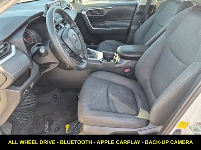 2021 Toyota RAV4 LE AWD