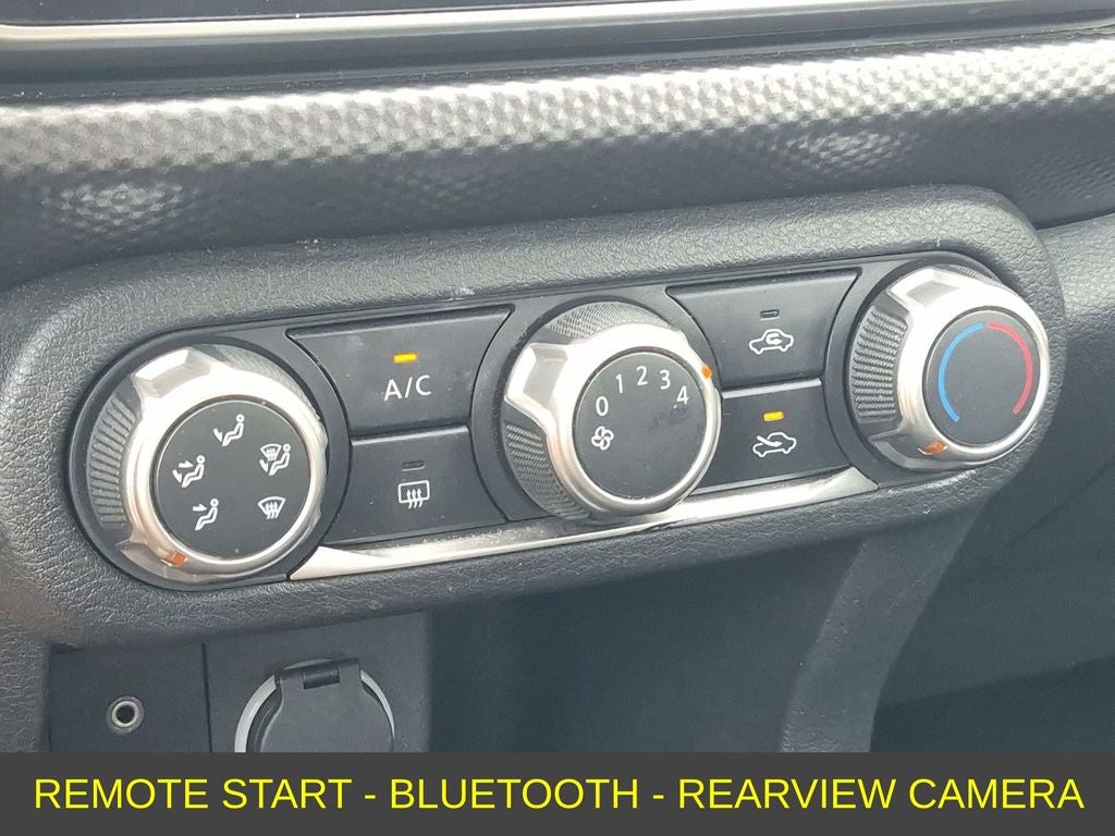 2018 Nissan Kicks S