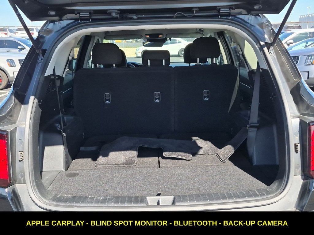 2023 Kia Sorento LX