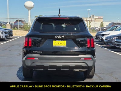 2023 Kia Sorento LX