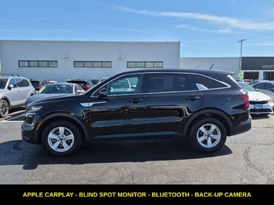 2023 Kia Sorento LX
