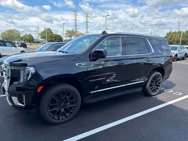 2022 GMC Yukon SLT