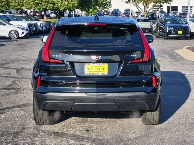 2024 Cadillac XT4 Luxury