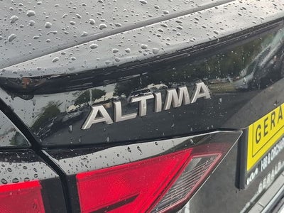 2023 Nissan Altima 2.5 SR