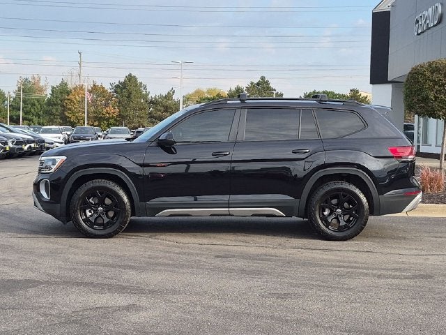 2025 Volkswagen Atlas 2.0T Peak Edition