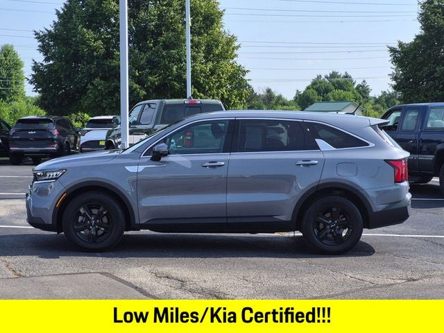 2023 Kia Sorento LX
