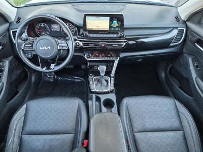 2022 Kia Seltos EX