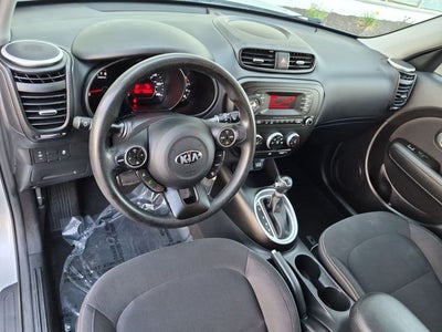 2016 Kia Soul Base