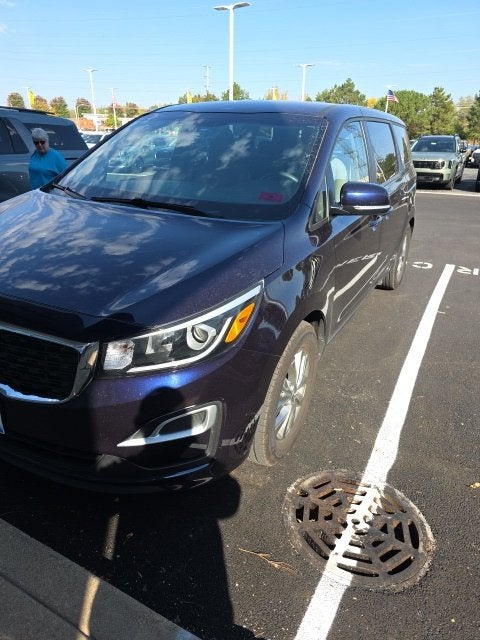 2021 Kia Sedona LX